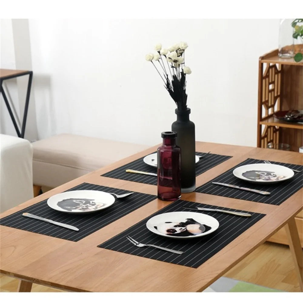 Lot de 4 napperons à rayures fines