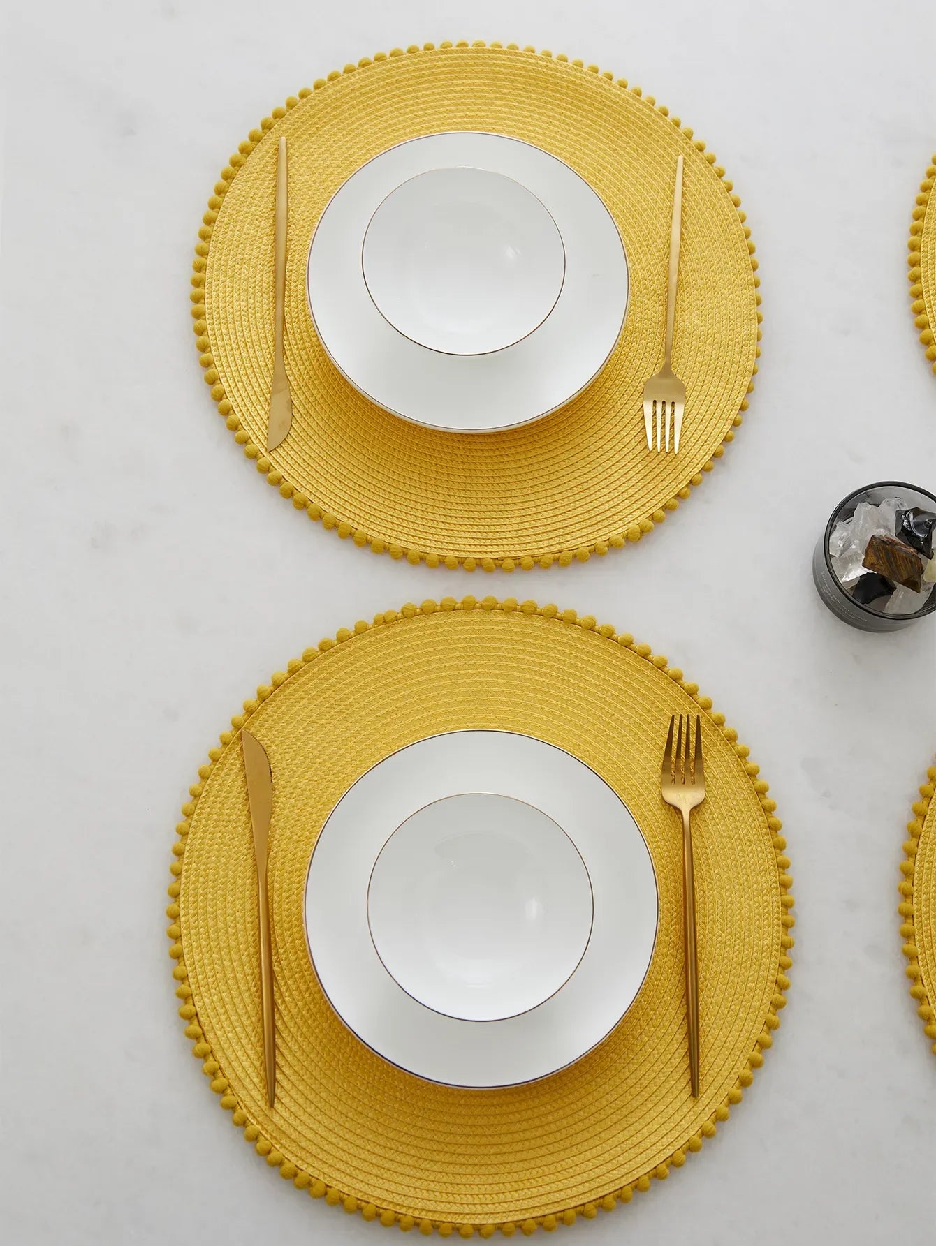 Lot de 4 napperons ronds tressés - Jaune