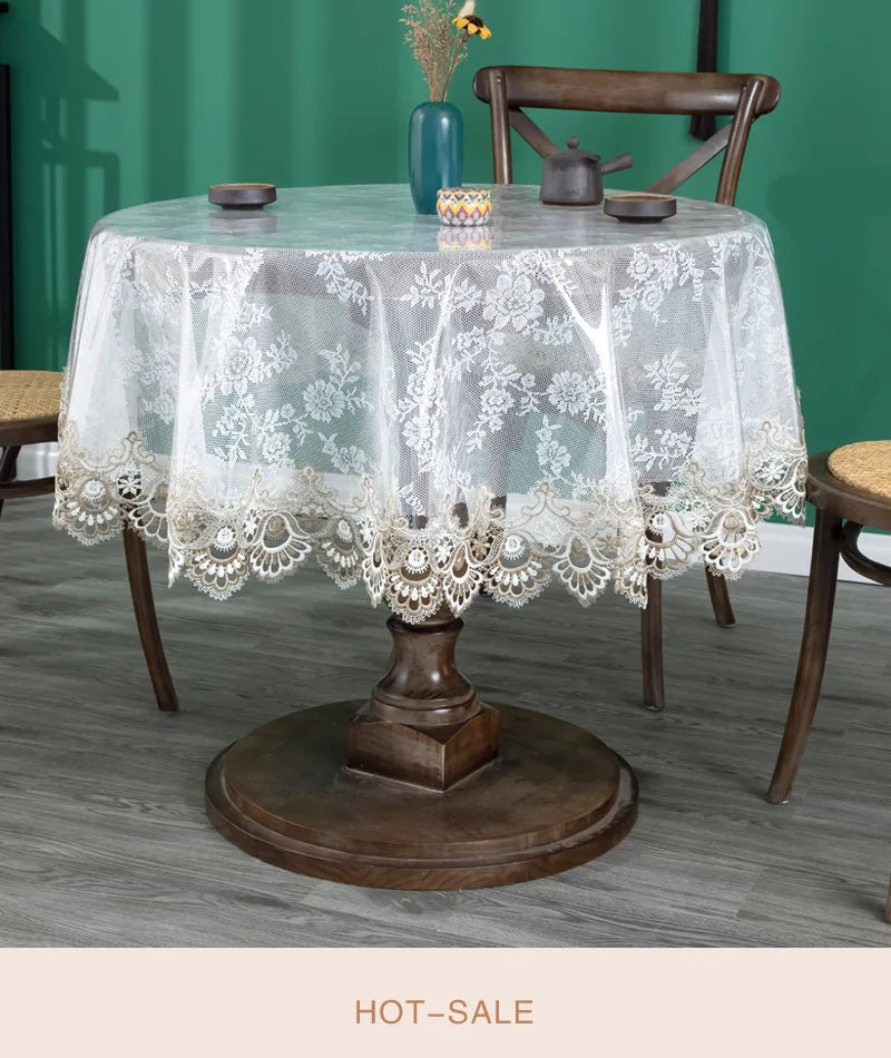 Nappe de table ronde en PVC transparent avec dentelle