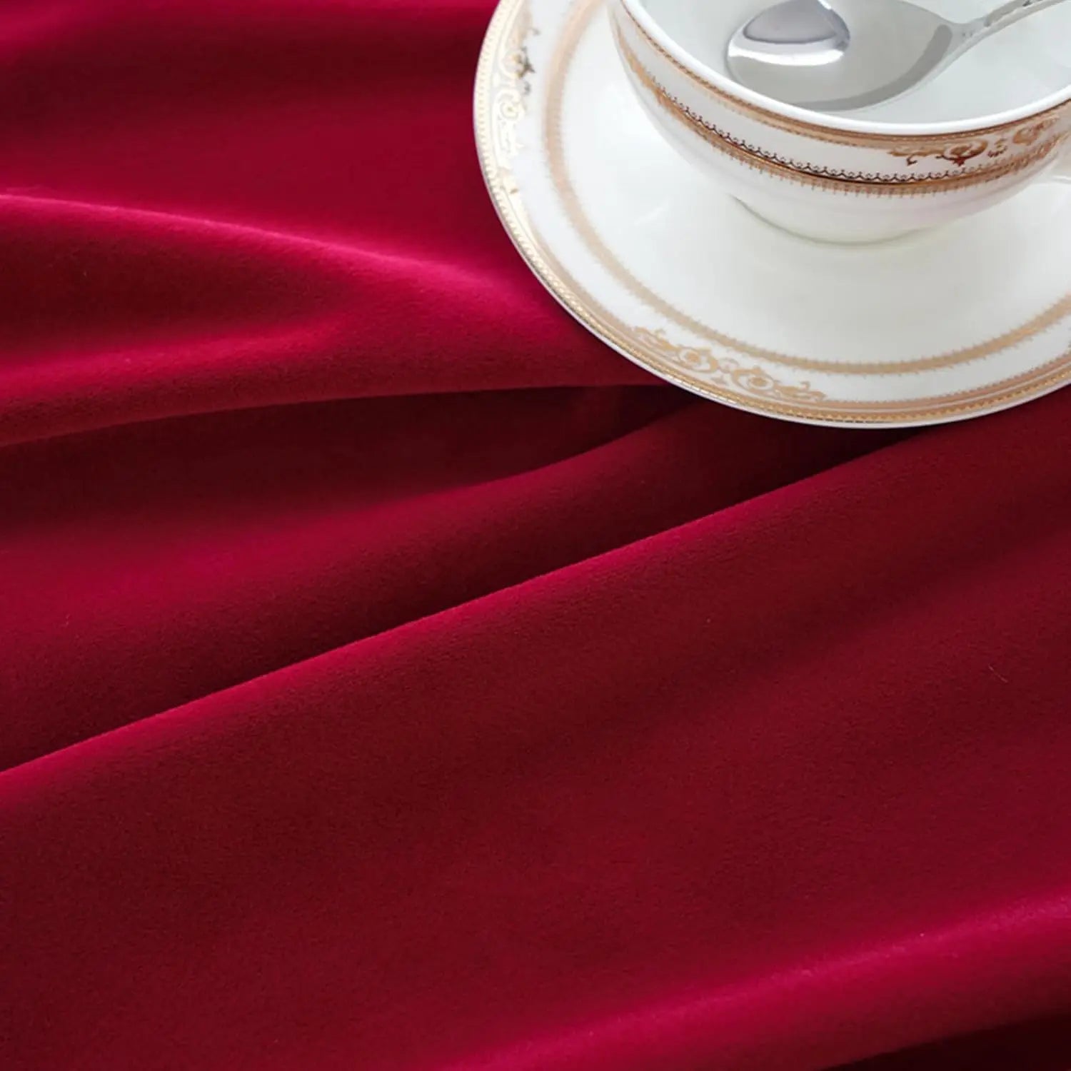 Nappe de table effet velours - Rouge