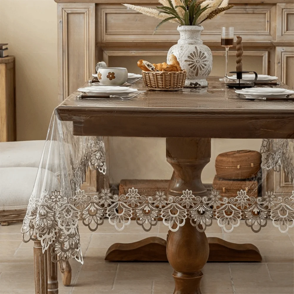 Nappe de table en PVC transparent avec dentelle