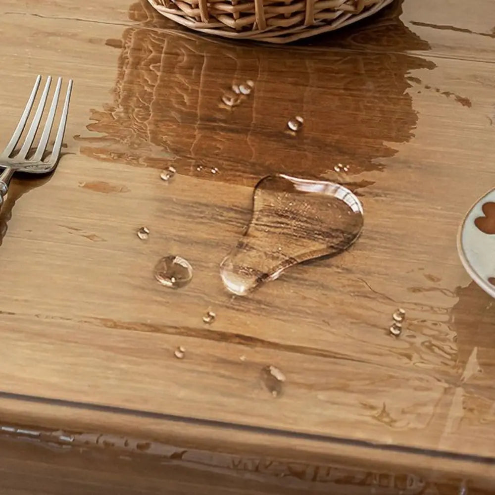 Nappe de table en PVC transparent avec dentelle