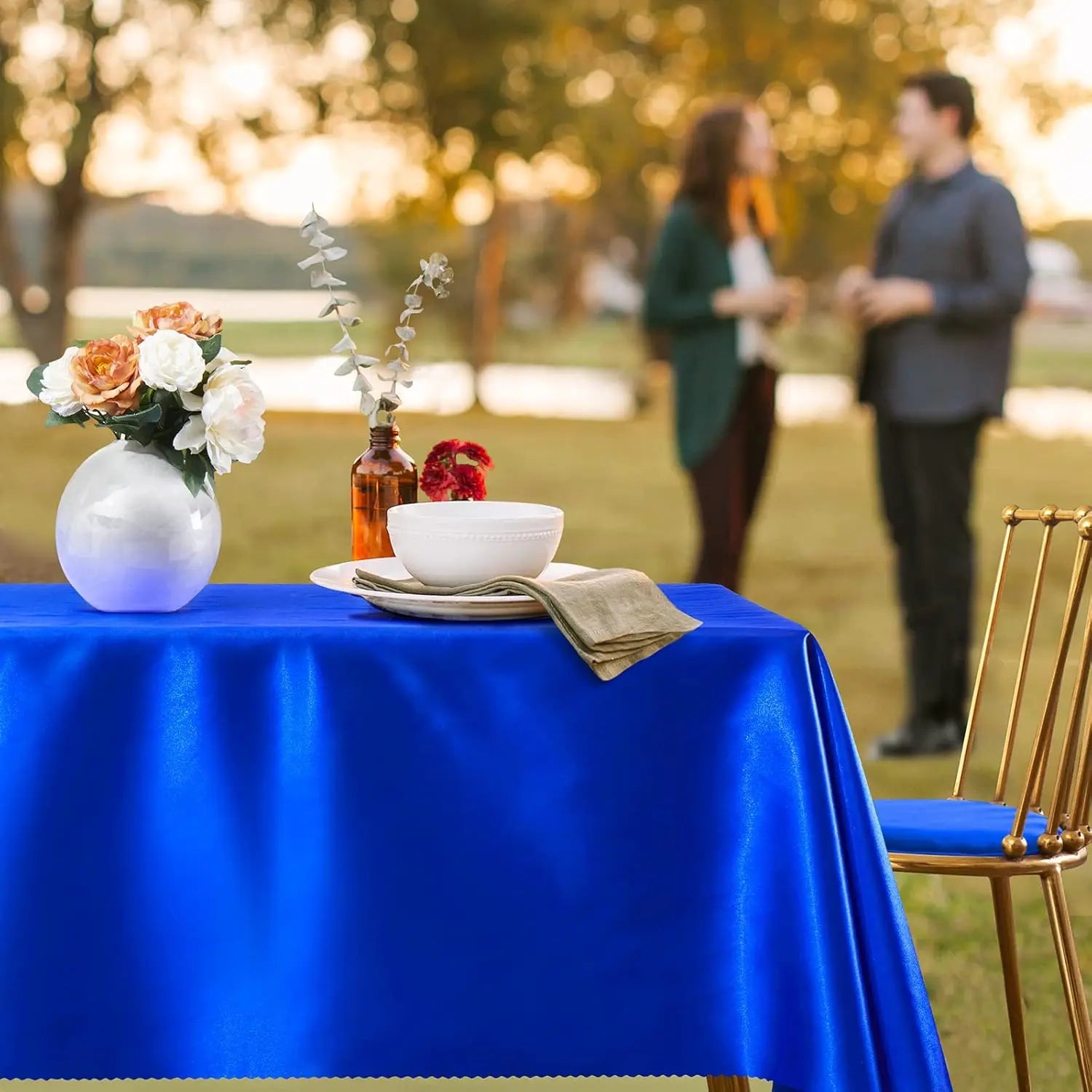 Nappe de table en satin - Bleu électrique
