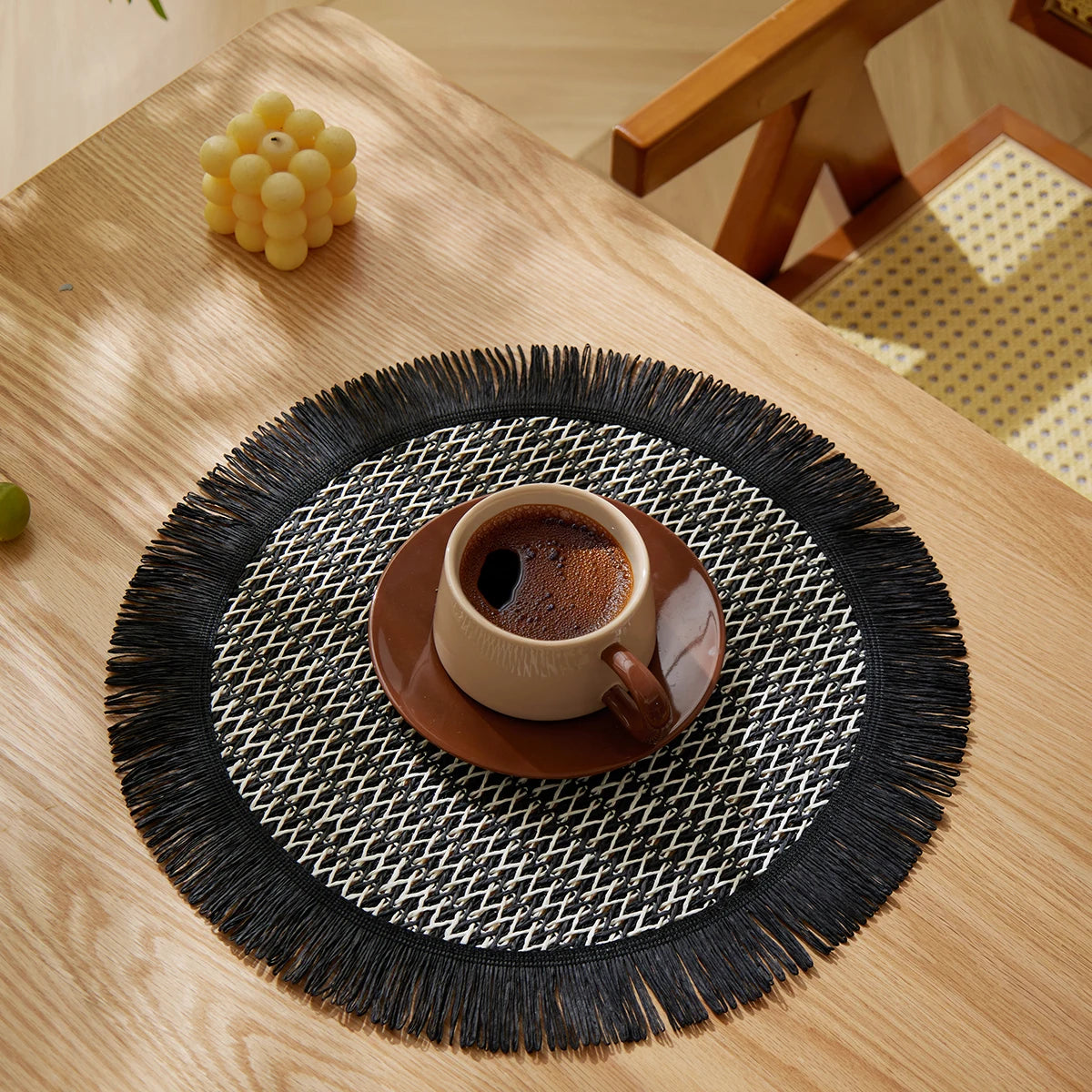 Lot de 4 napperons ronds tissés style bohème - Noir