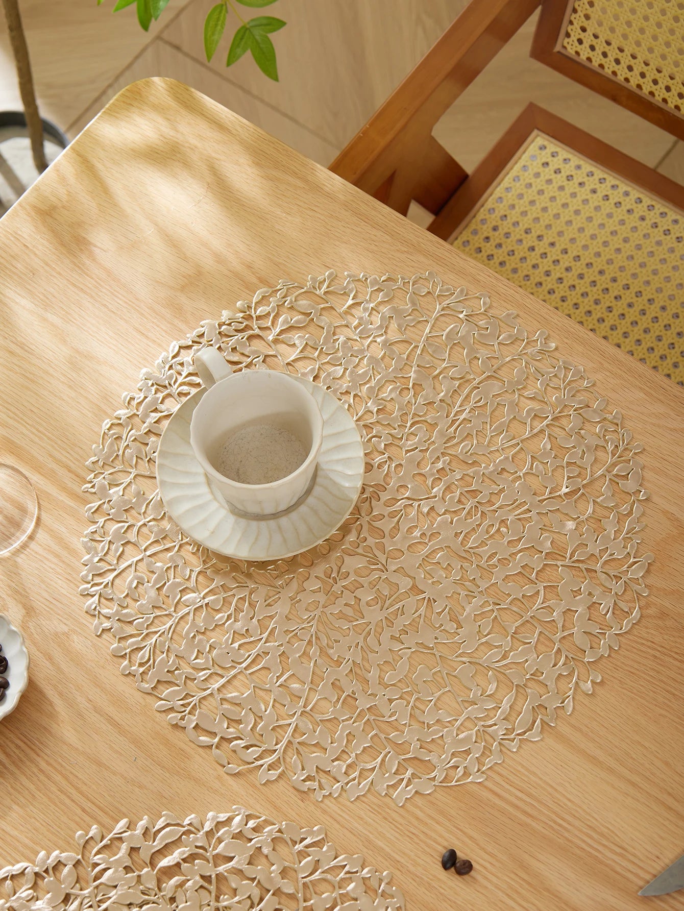 Lot de 6 Napperons ronds en PVC - Doré