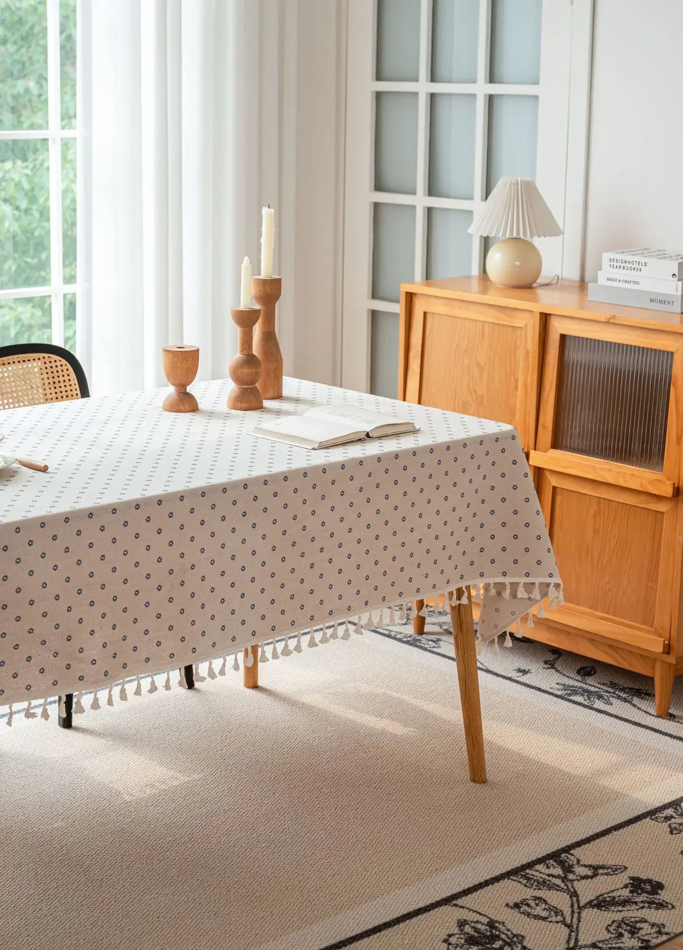 Nappe en lin imprimé petites fleurs