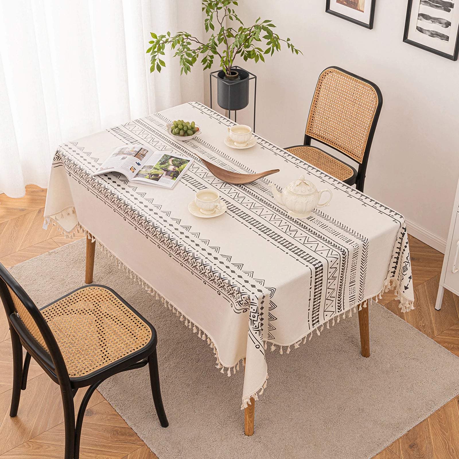 Nappe en coton bohème – bordure à pampilles